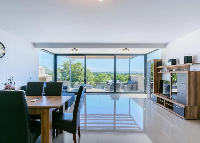 Deneris - App With Private Pool Apartamento *